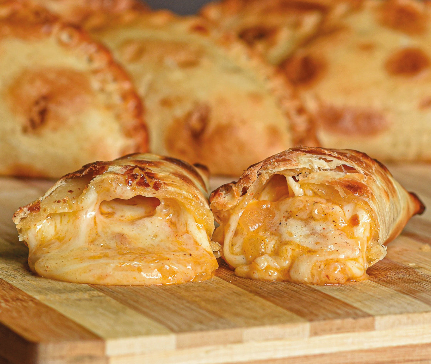 Empanada Oignon et Fromage - Oignon Caramelisé et Mozzarella